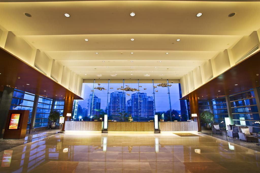 Grand Skylight International Hotel Shenzhen Guanlan, Near Metro Station, Huawei, Foxcnn, Shenzhen North Railway Exterior photo